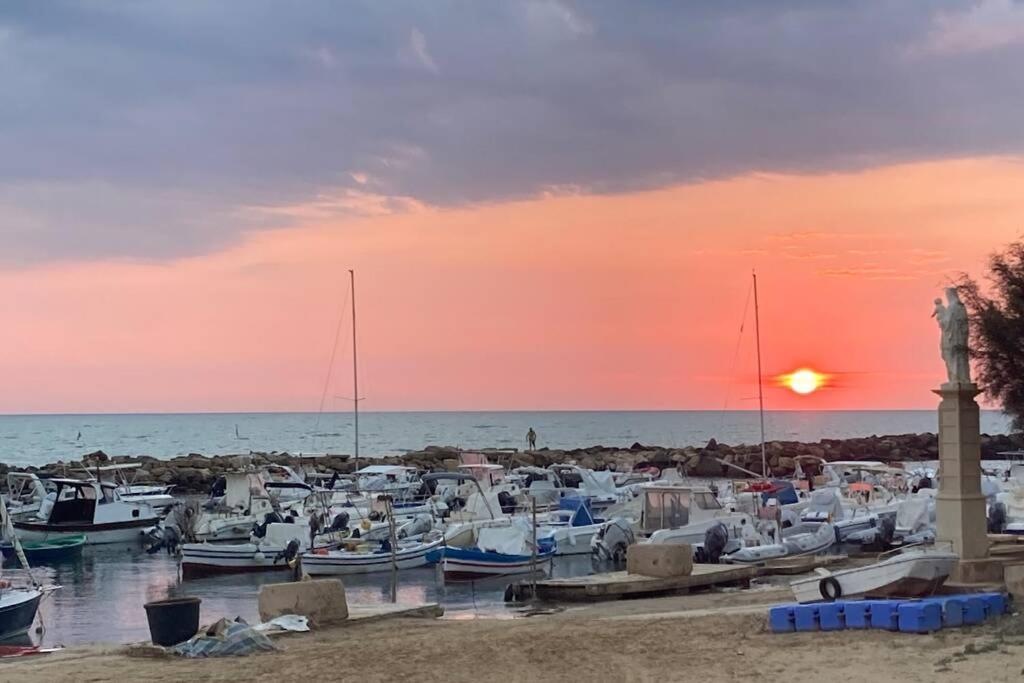Casa Victoria Villa Marina di Ragusa Kültér fotó